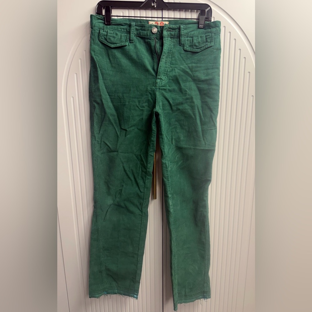 Free People green corduroy pants. Size 28